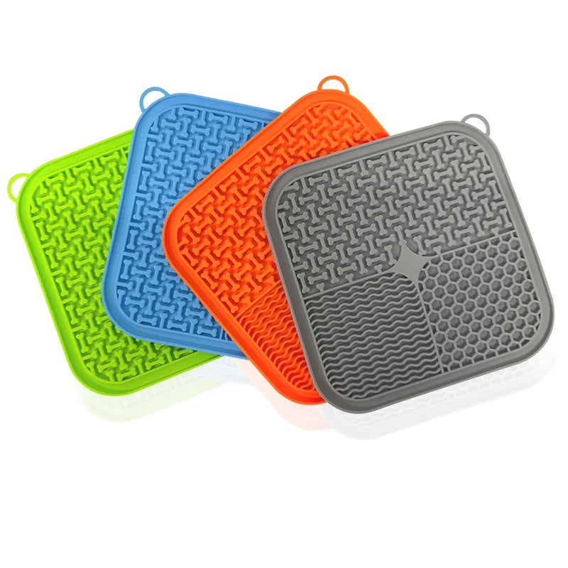 Lick mats in four colours